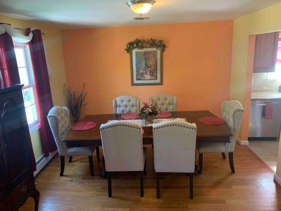 אליזבת Family 3-Bedroom Home מראה חיצוני תמונה